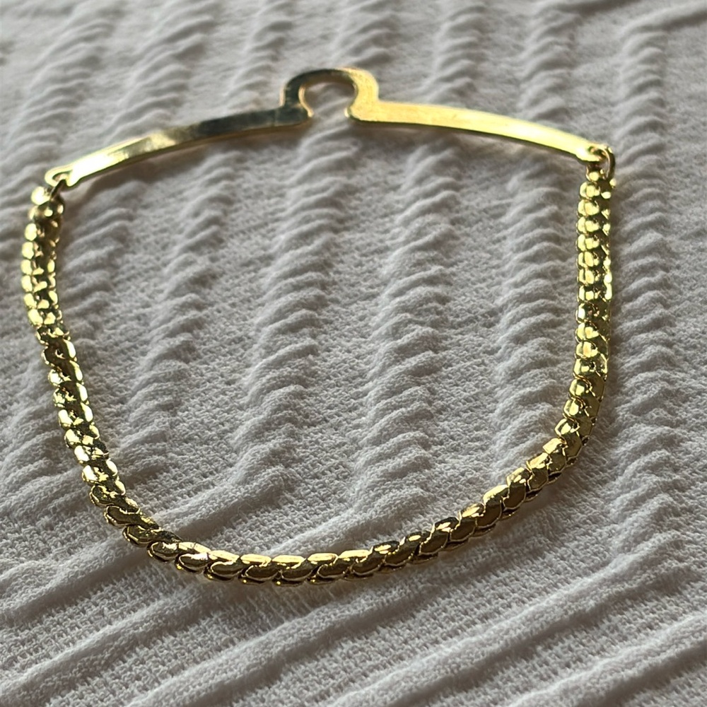 Tie Chain
